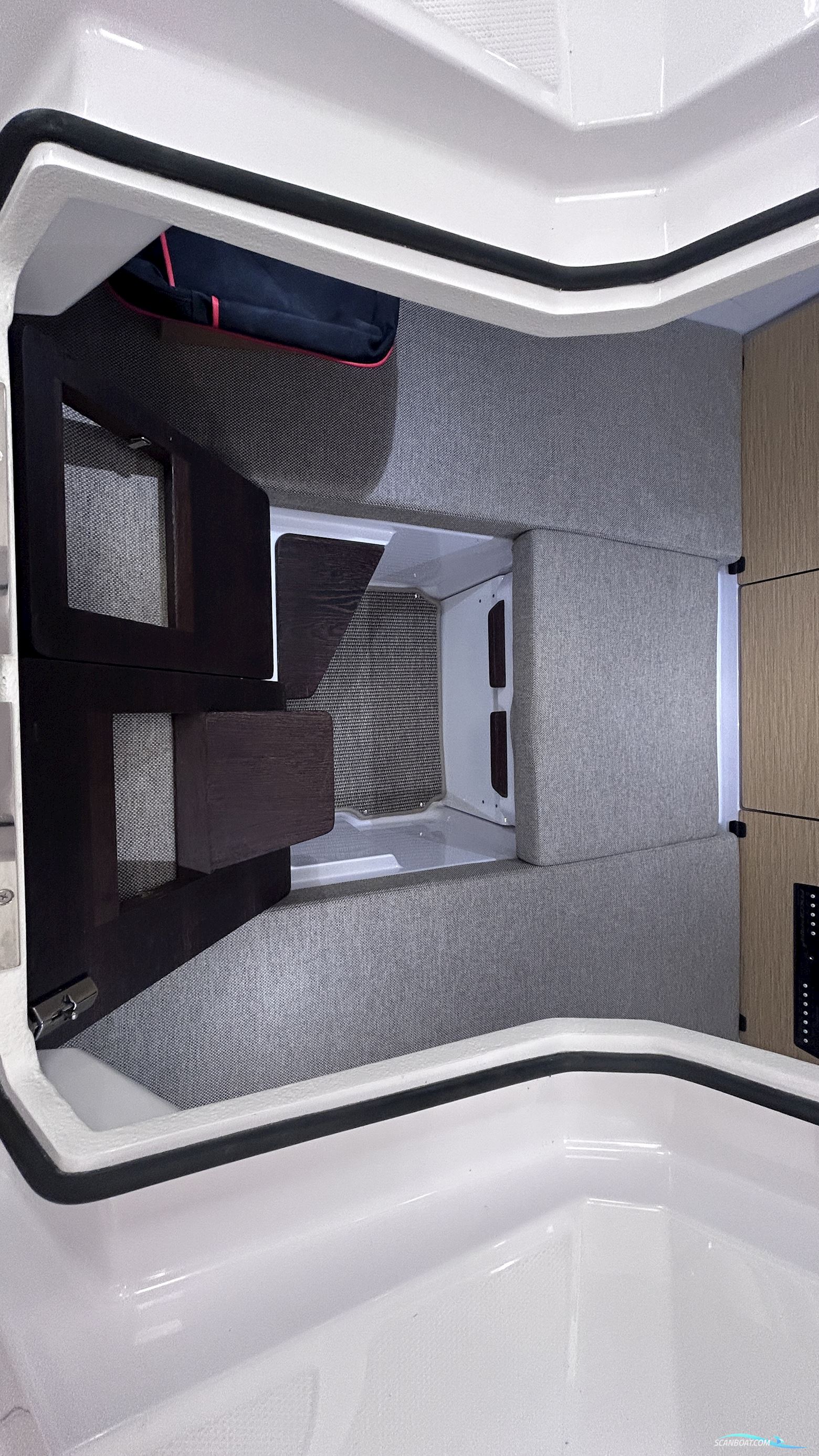 Axopar Yachts 29 Sun Top Mediterrana  Edition