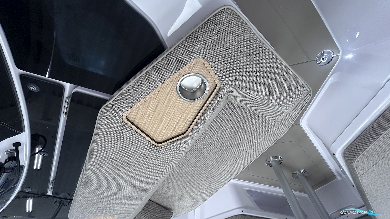 Axopar Yachts 29 Sun Top Mediterrana  Edition