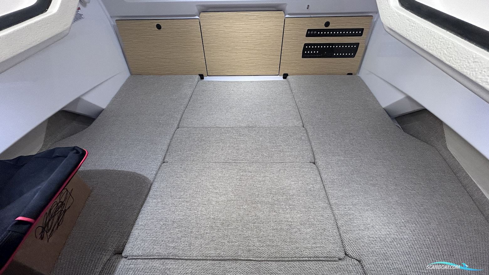 Axopar Yachts 29 Sun Top Mediterrana Edition