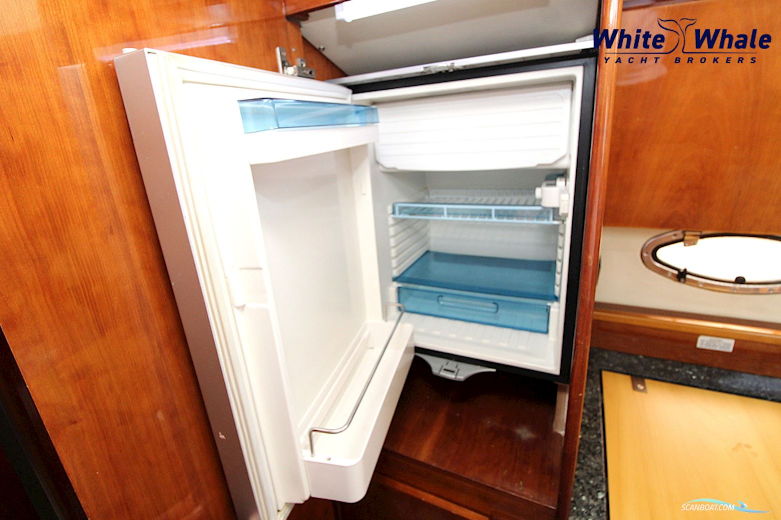 Azimut 37 Fly
