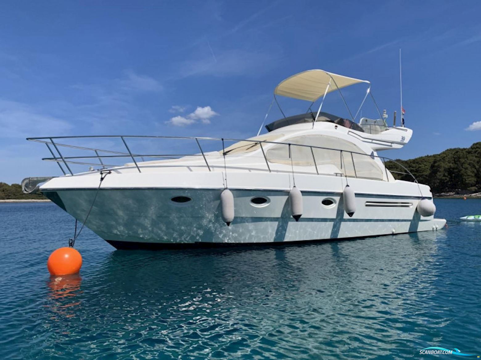 Azimut 39 Fly Motorboten 2000, met Caterpillar 3116 motor, Italië