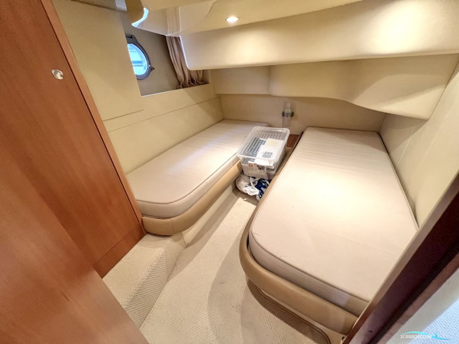 Azimut 39