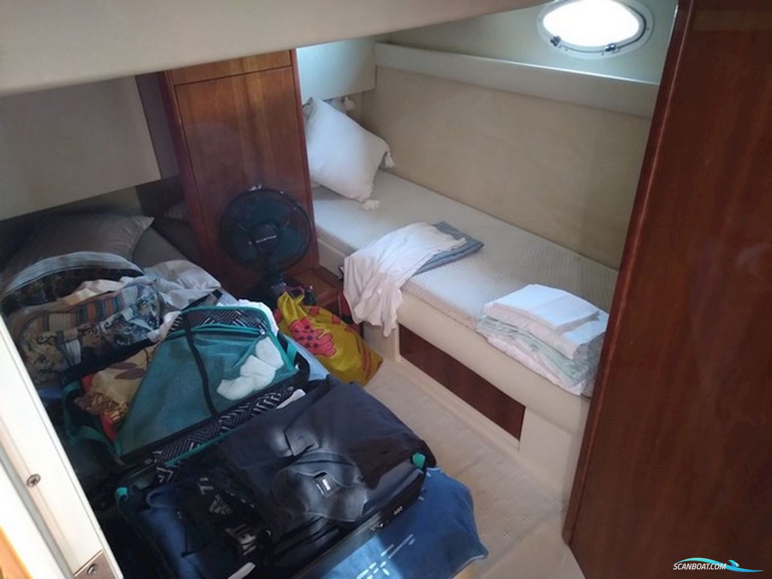 Azimut 40