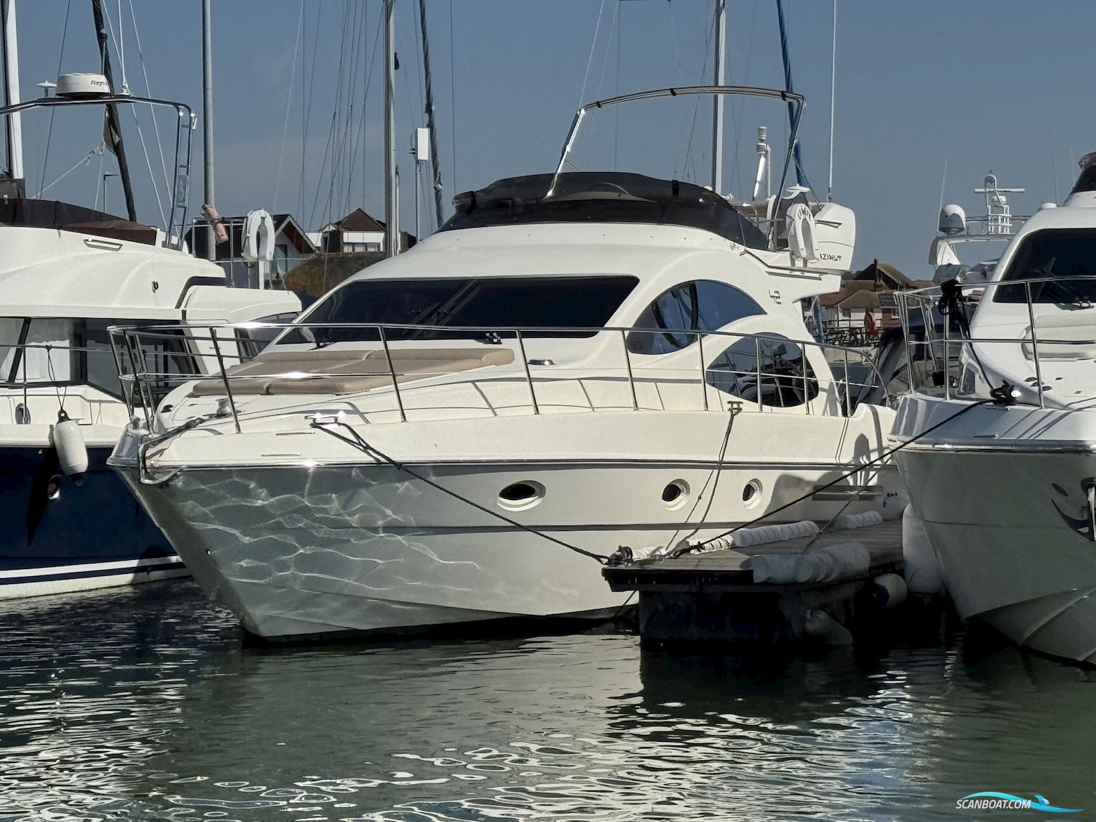 Azimut 42