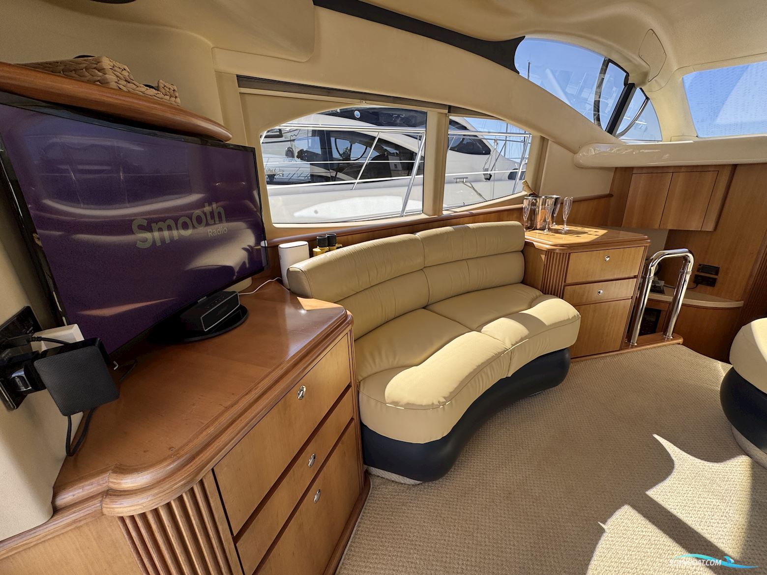 Azimut 42