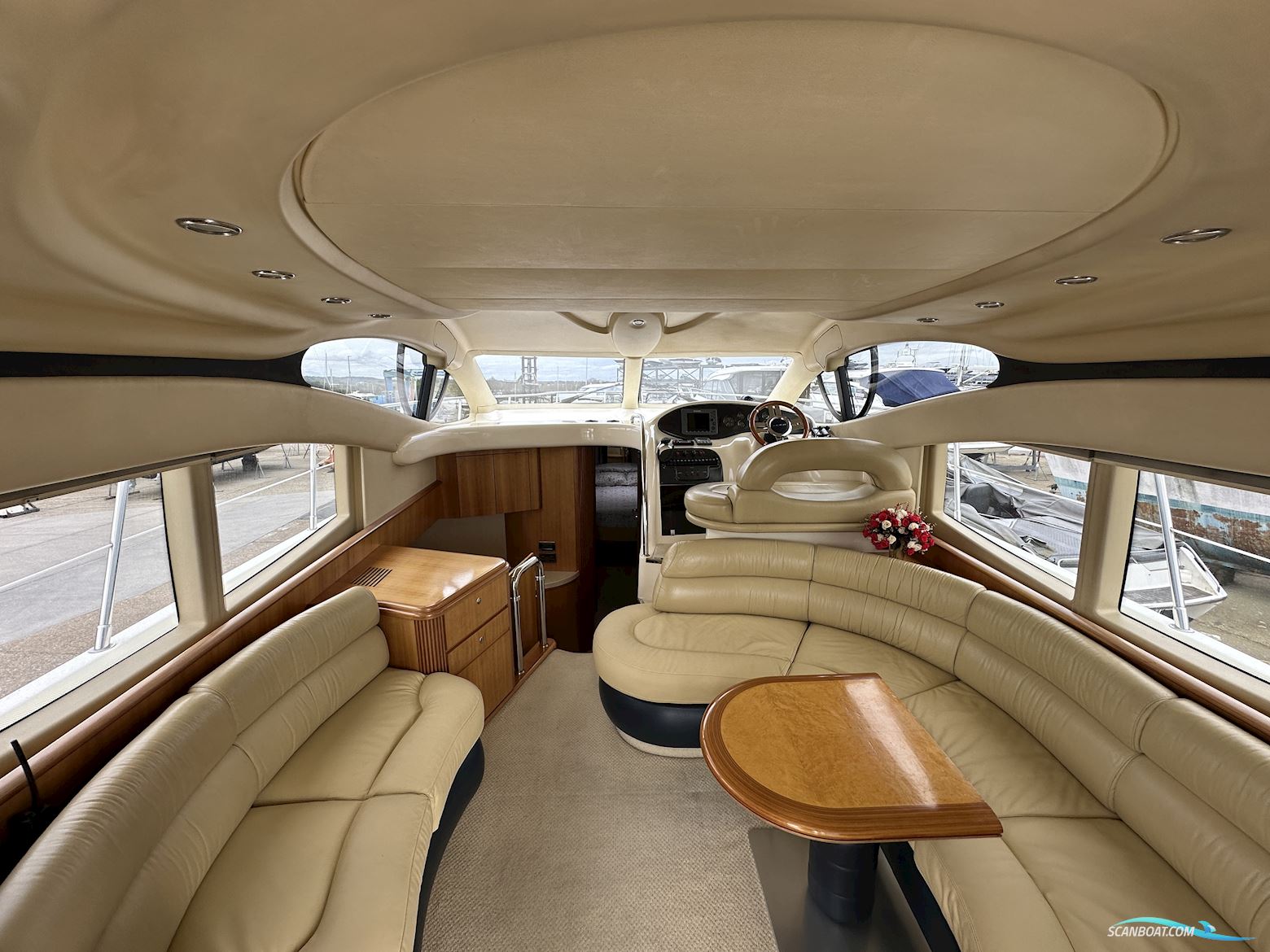 Azimut 42