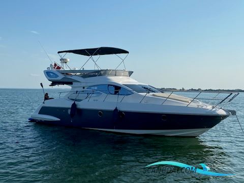 Azimut 43 Fly