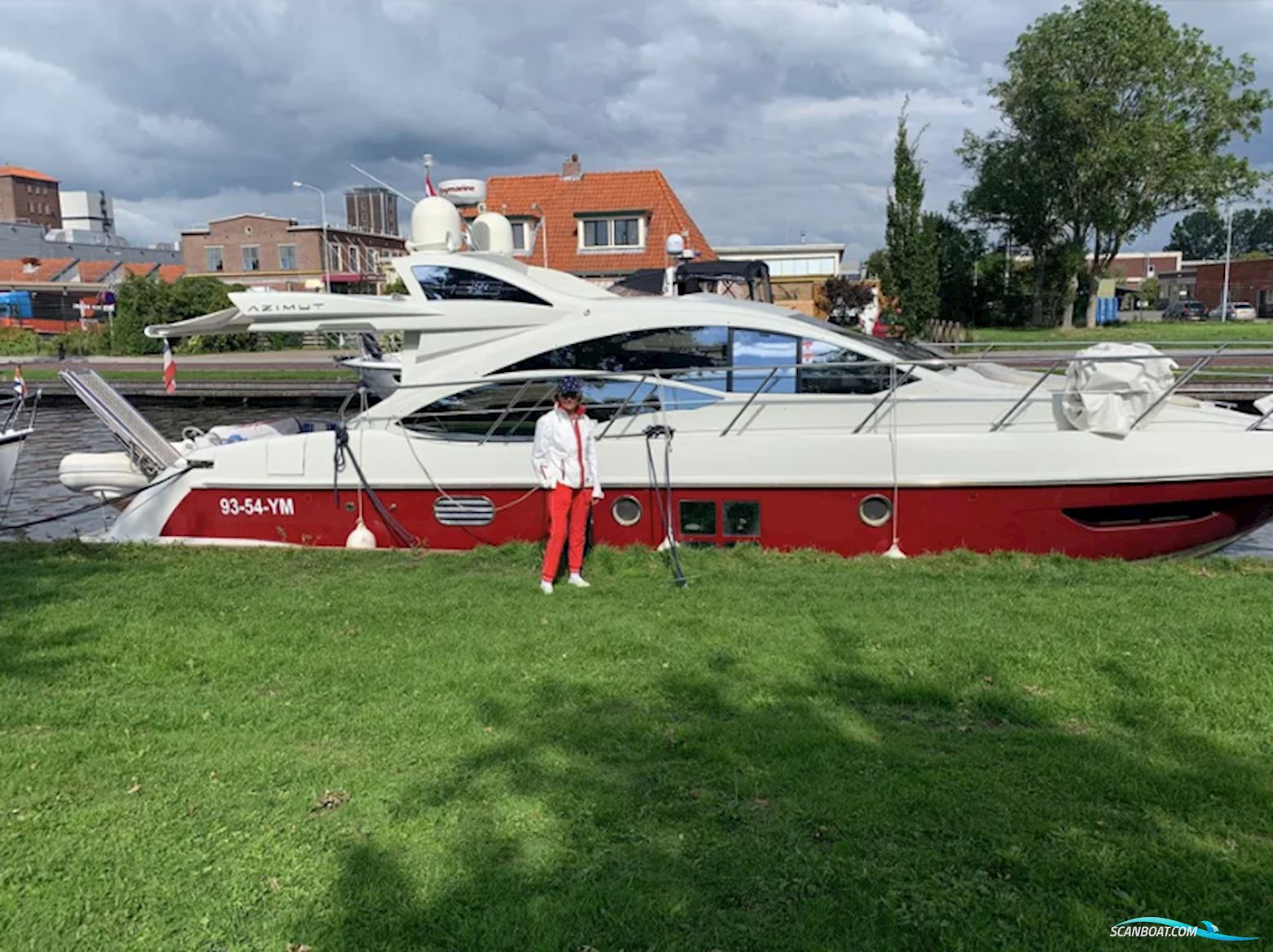 Azimut 43S