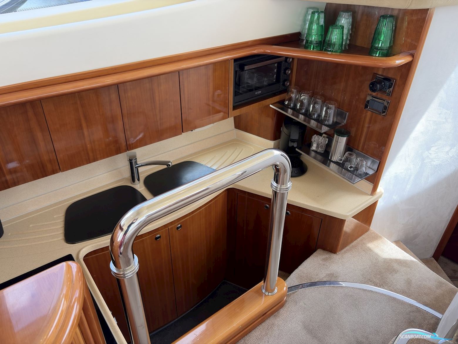 Azimut 46 Fly