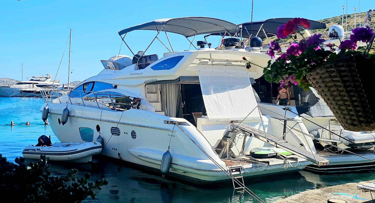 Azimut 47