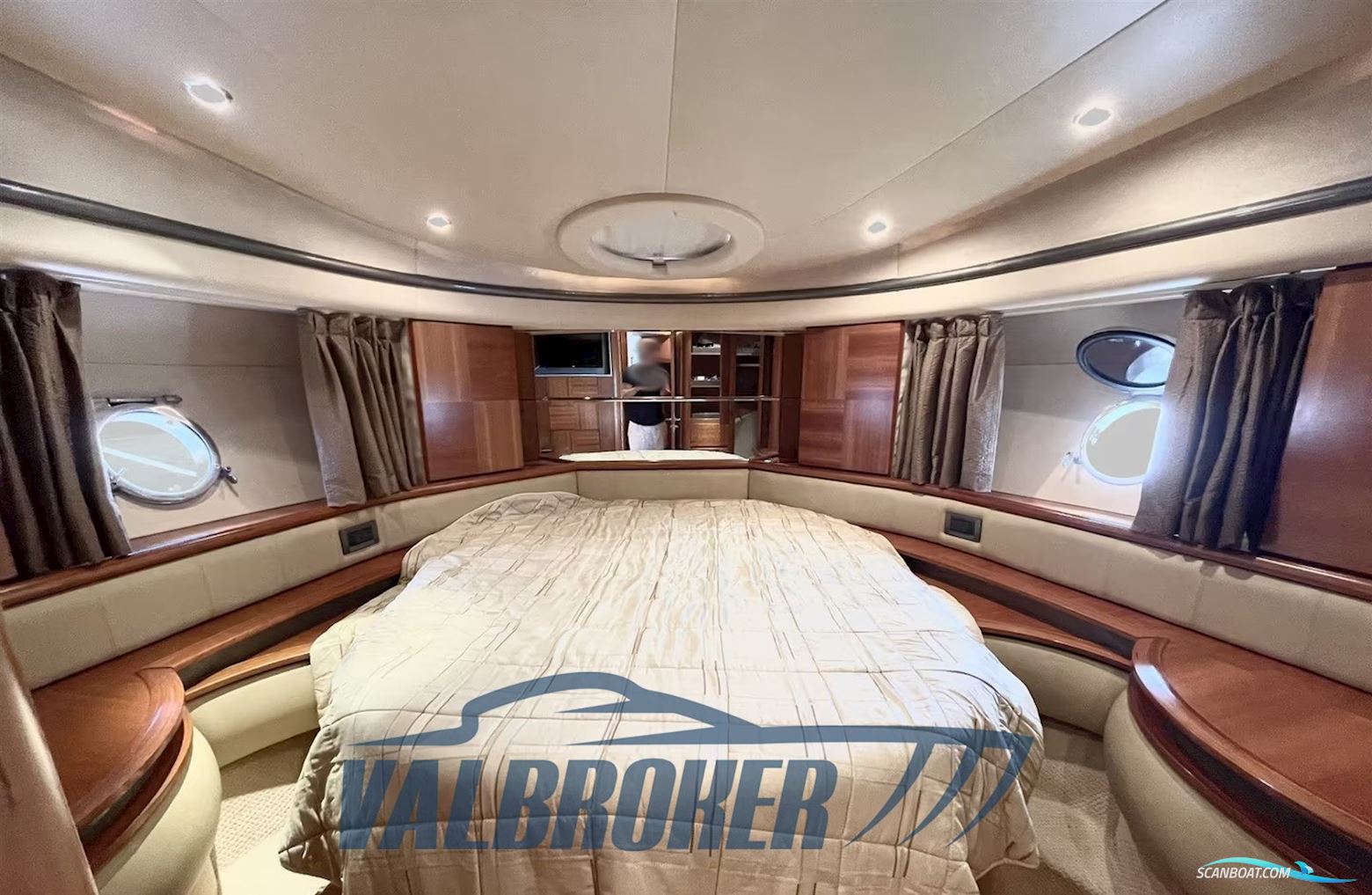 Azimut 50 Fly