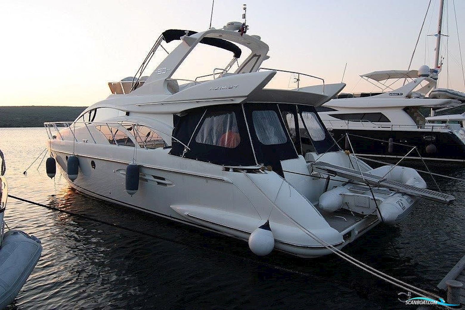 Azimut 50