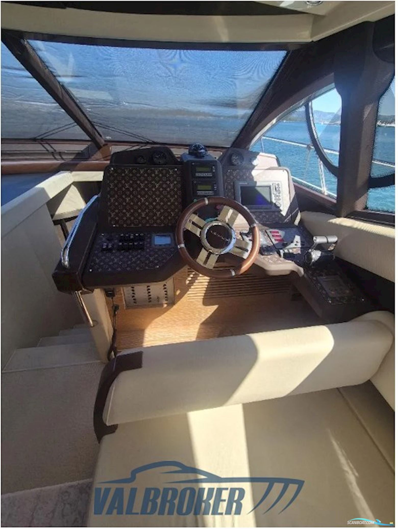 Azimut 53 Flybridge MY 2011