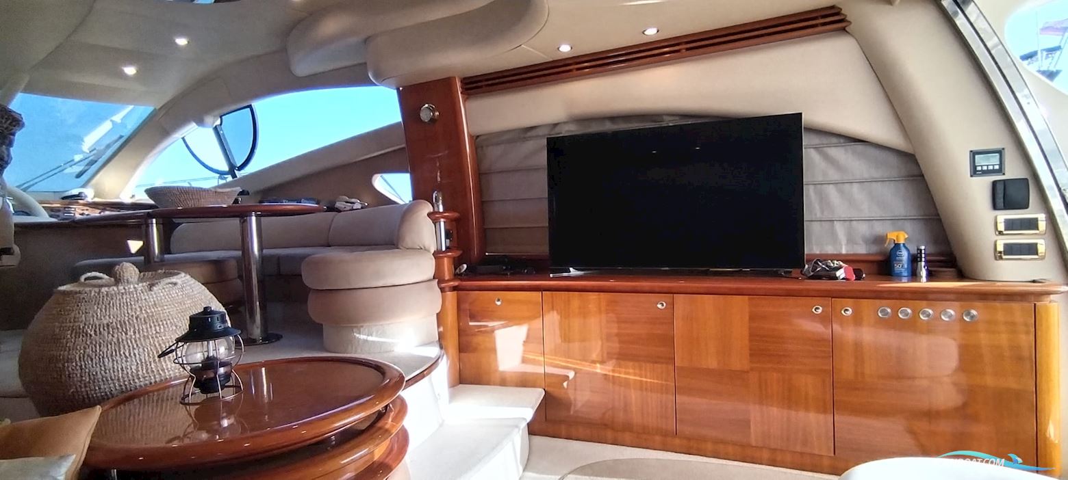 Azimut 55