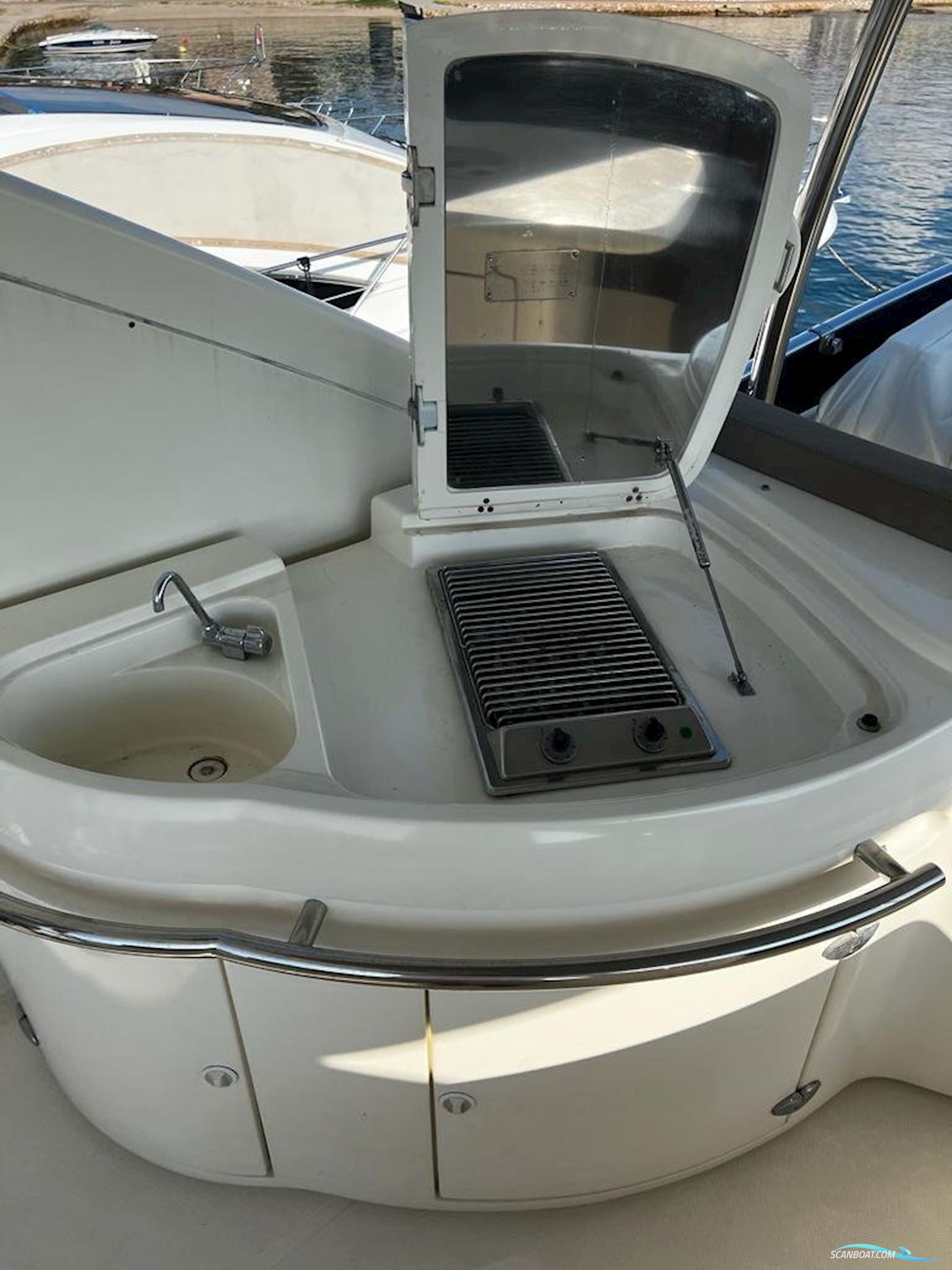 Azimut 62 FLY HARDTOP