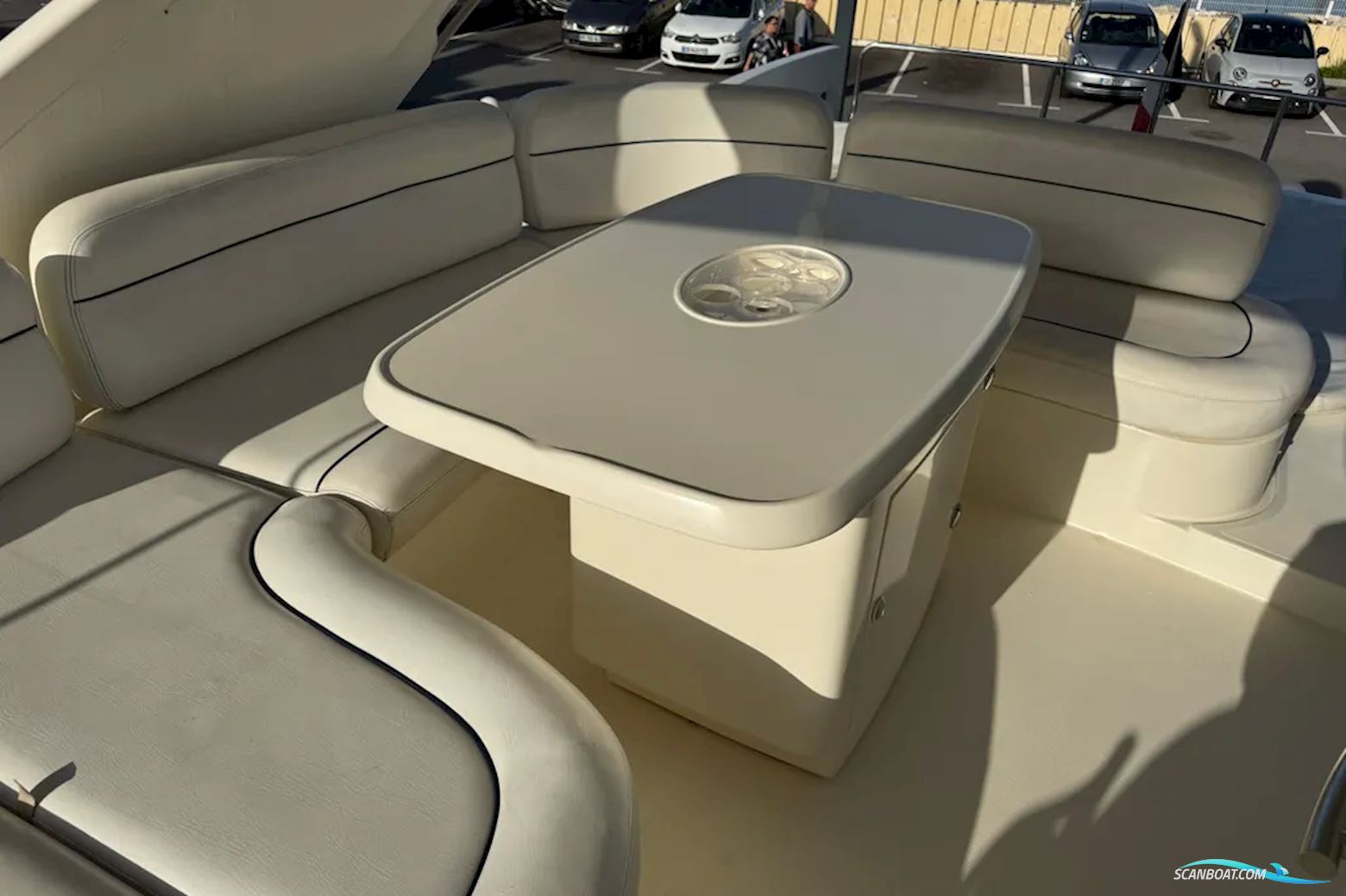 Azimut 62