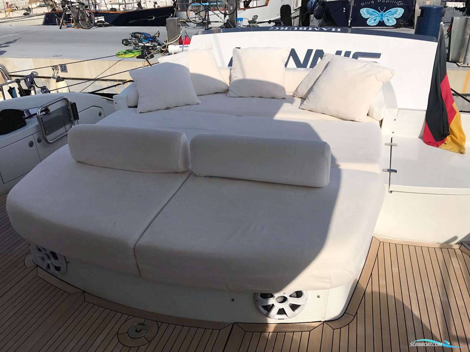 Azimut 68 S