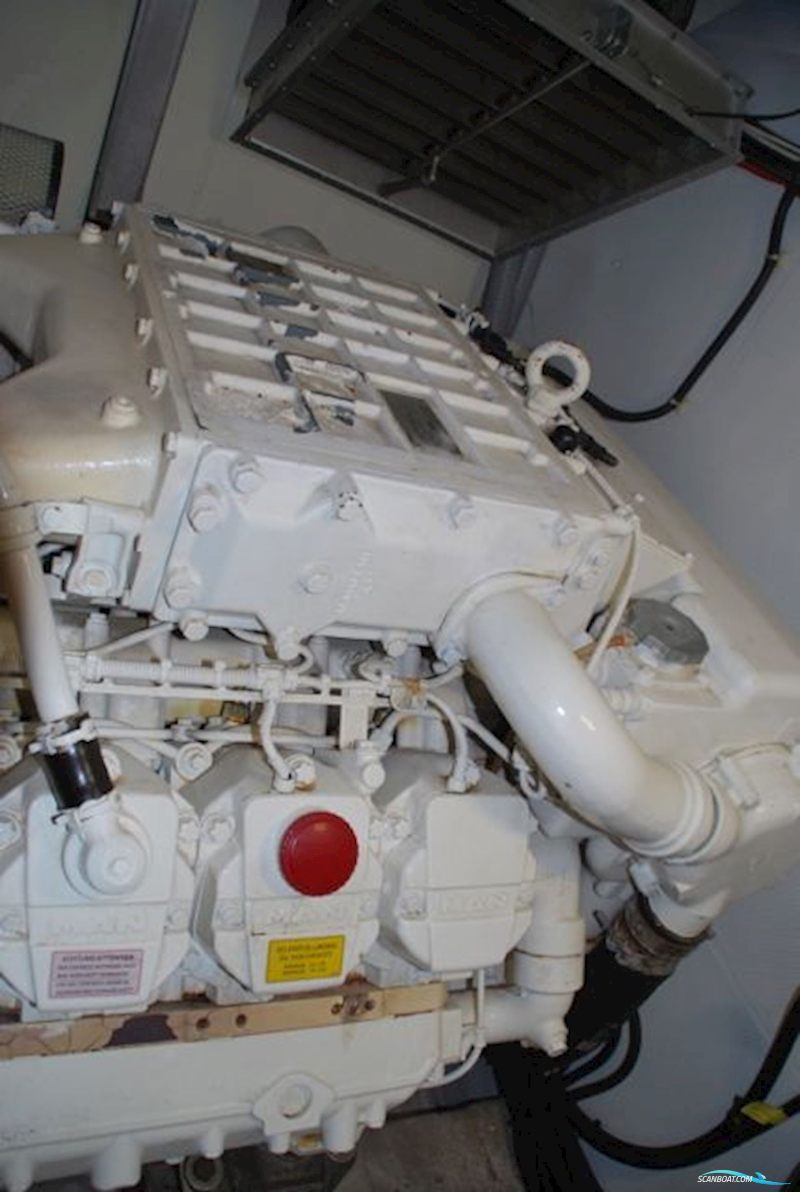 Azimut 68