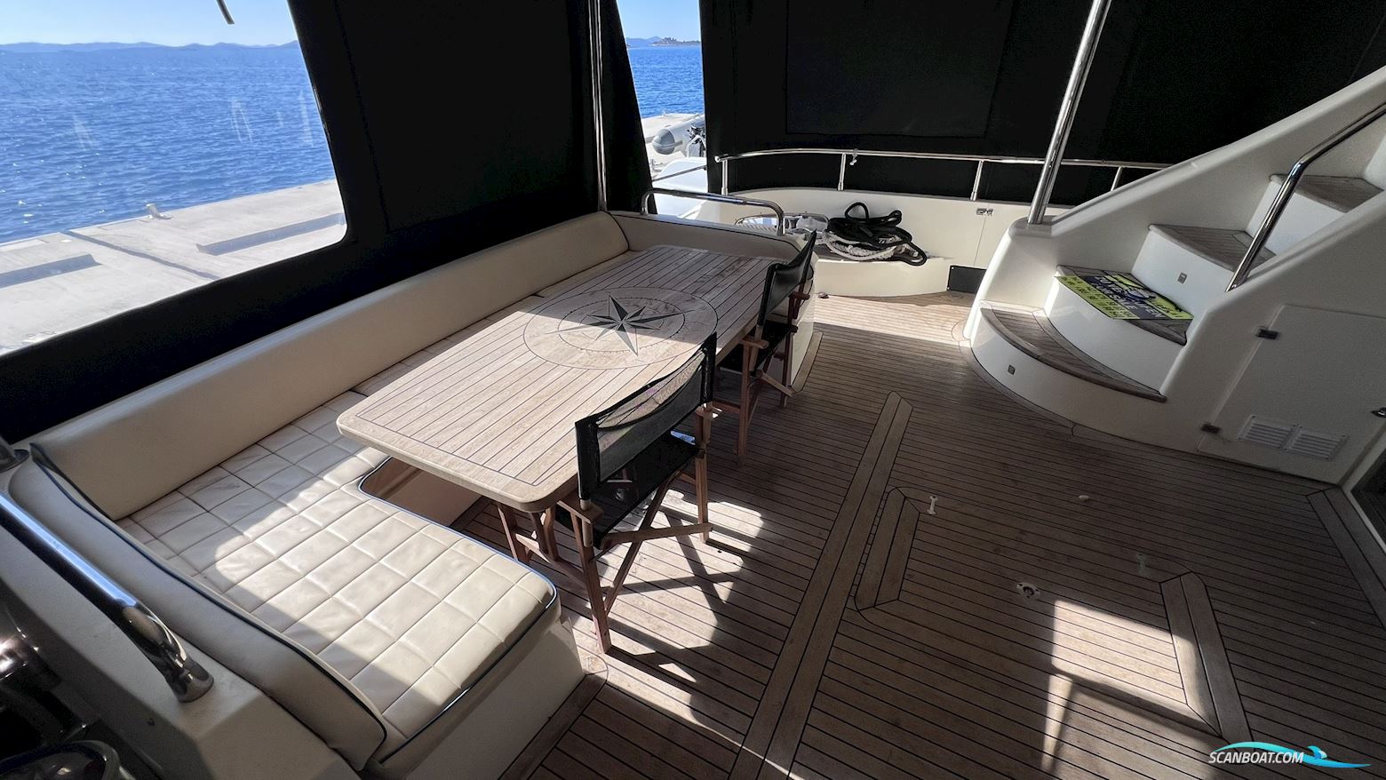 Azimut 75 FLY - 4 KABINEN - 2005