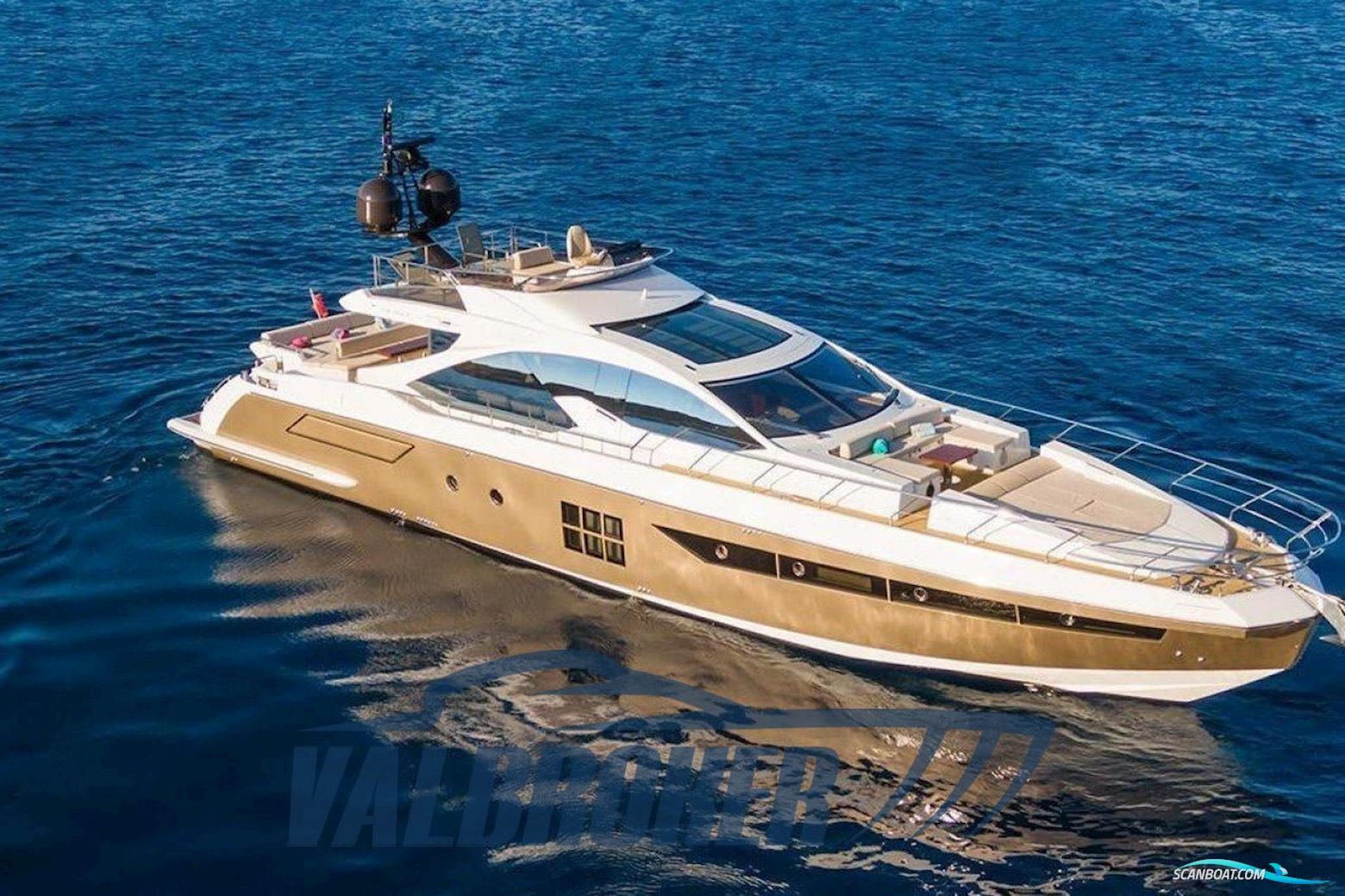 Azimut 77S