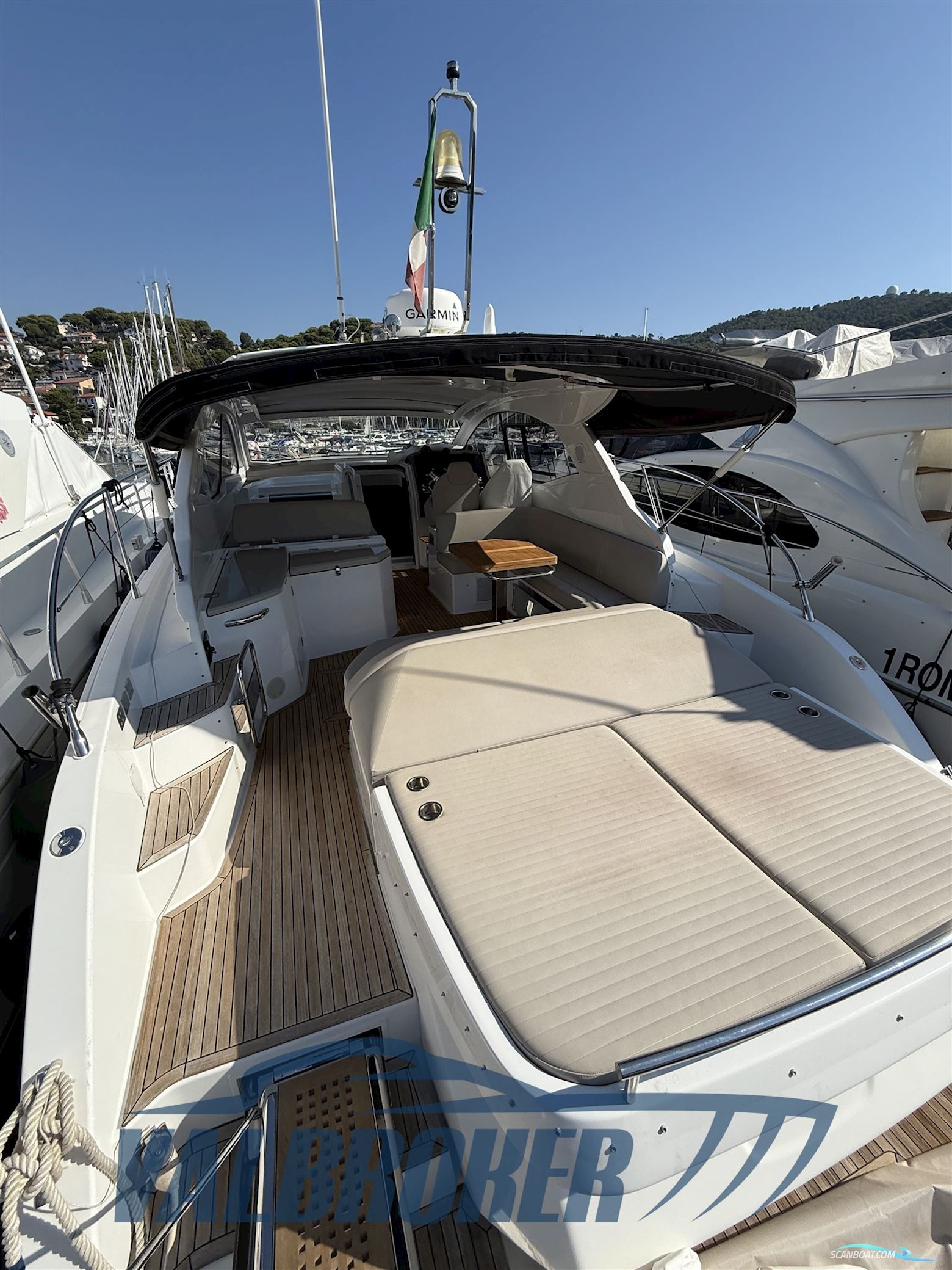 Azimut Atlantis 45