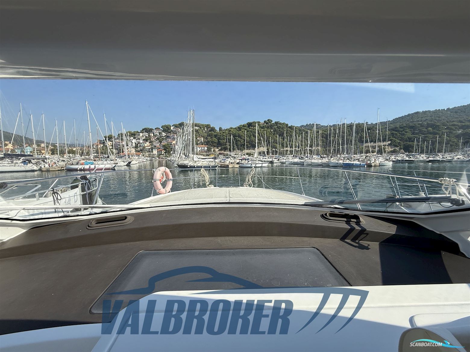 Azimut Atlantis 45