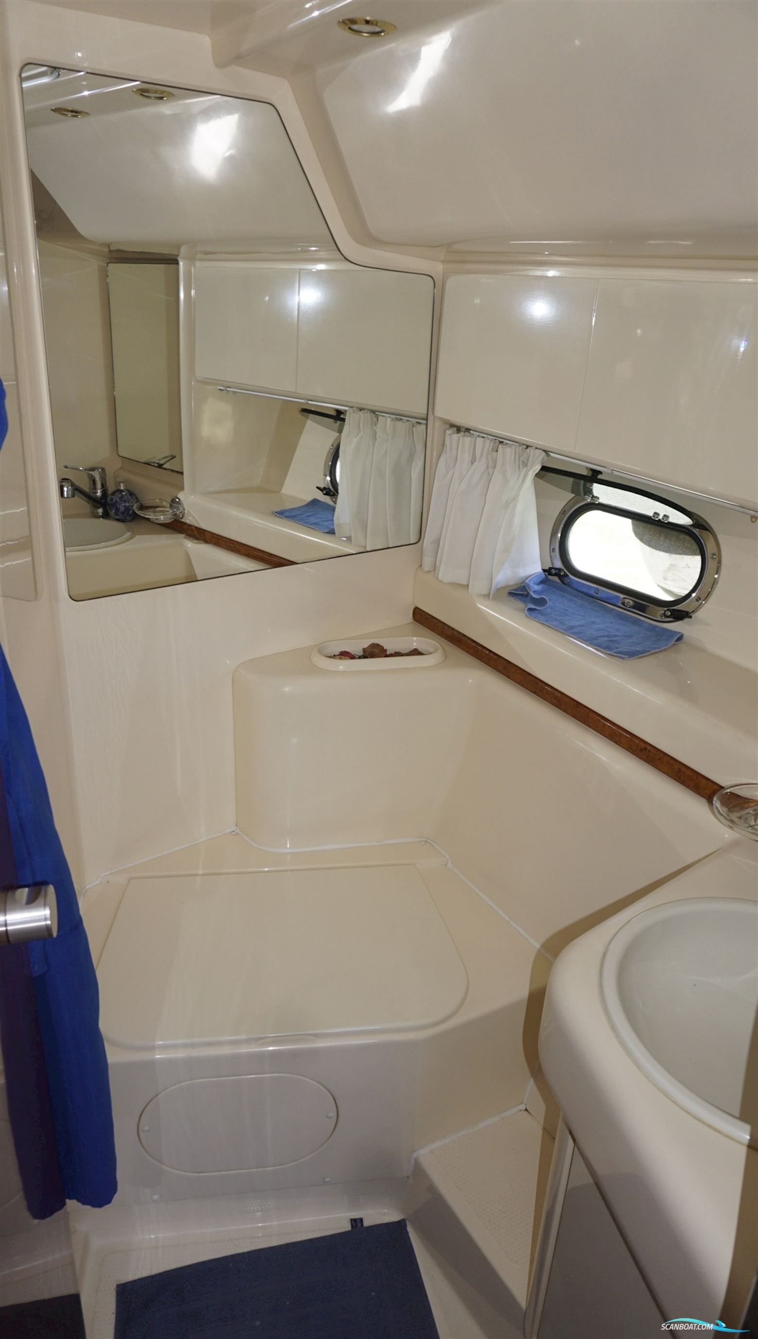 Azimut AZ 40 Fly