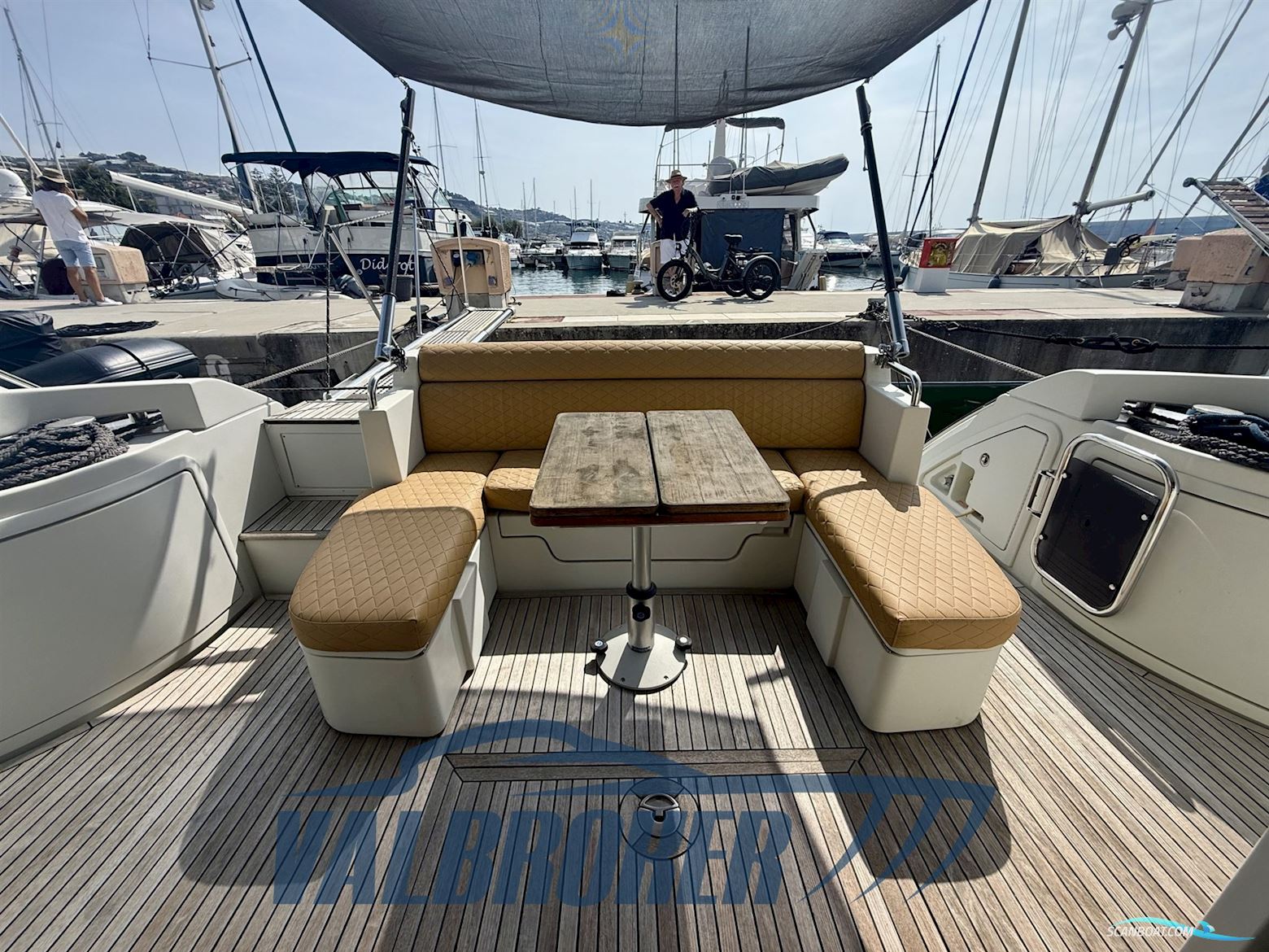 Azimut AZ 43 S