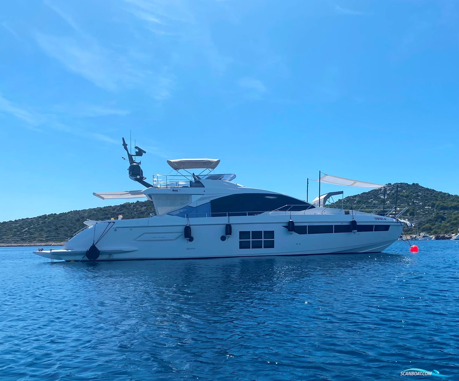Azimut S7