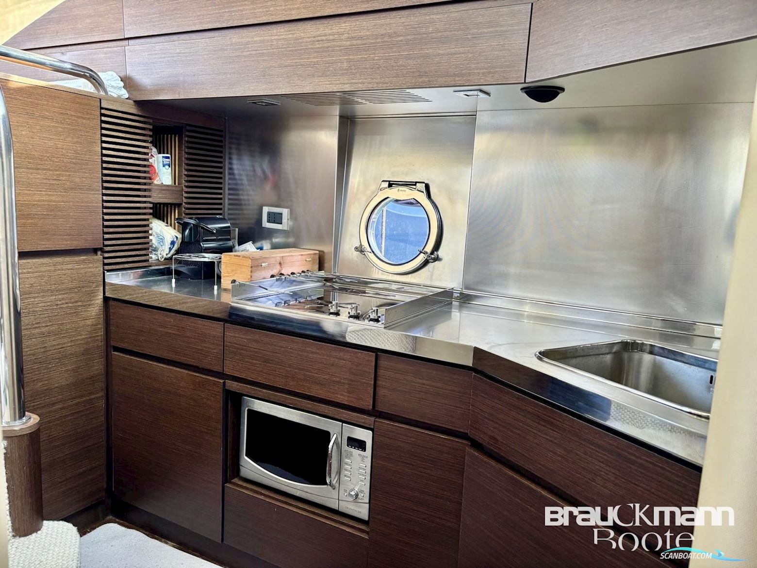 Azimut Yachts 43 S