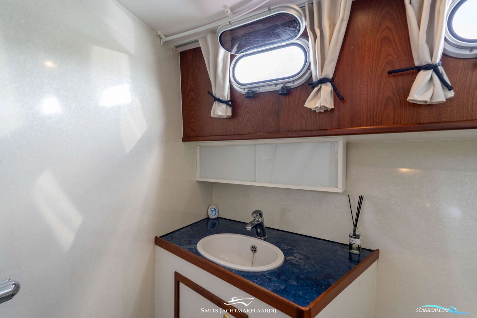 Bach Yacht 35 OK