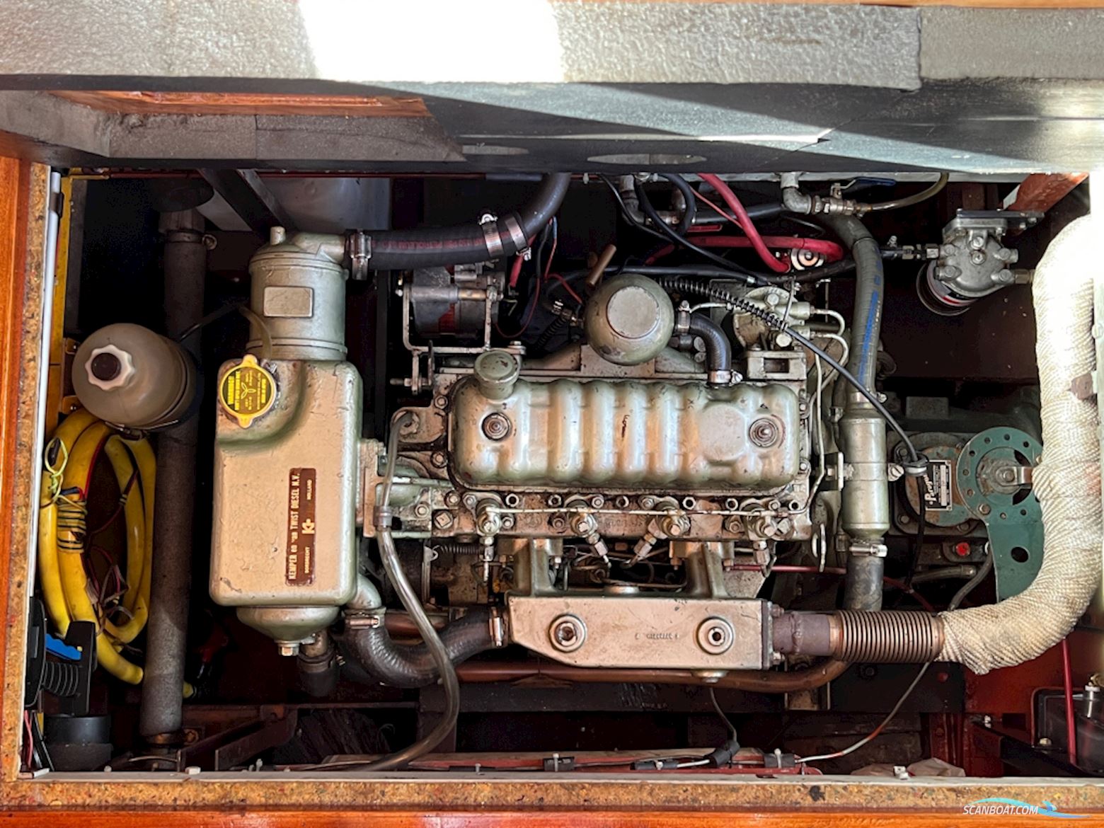 Bakdekker Met Kofferdek en Achterkajuit