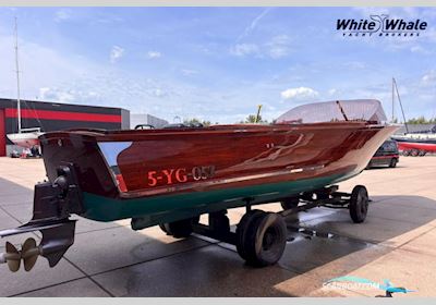 Barca Di Legno Italiana 30 Motorboten 1953, met Volvo Penta motor, The Netherlands