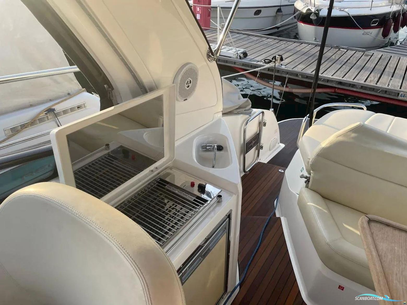 Bavaria 32 Sport - 2013