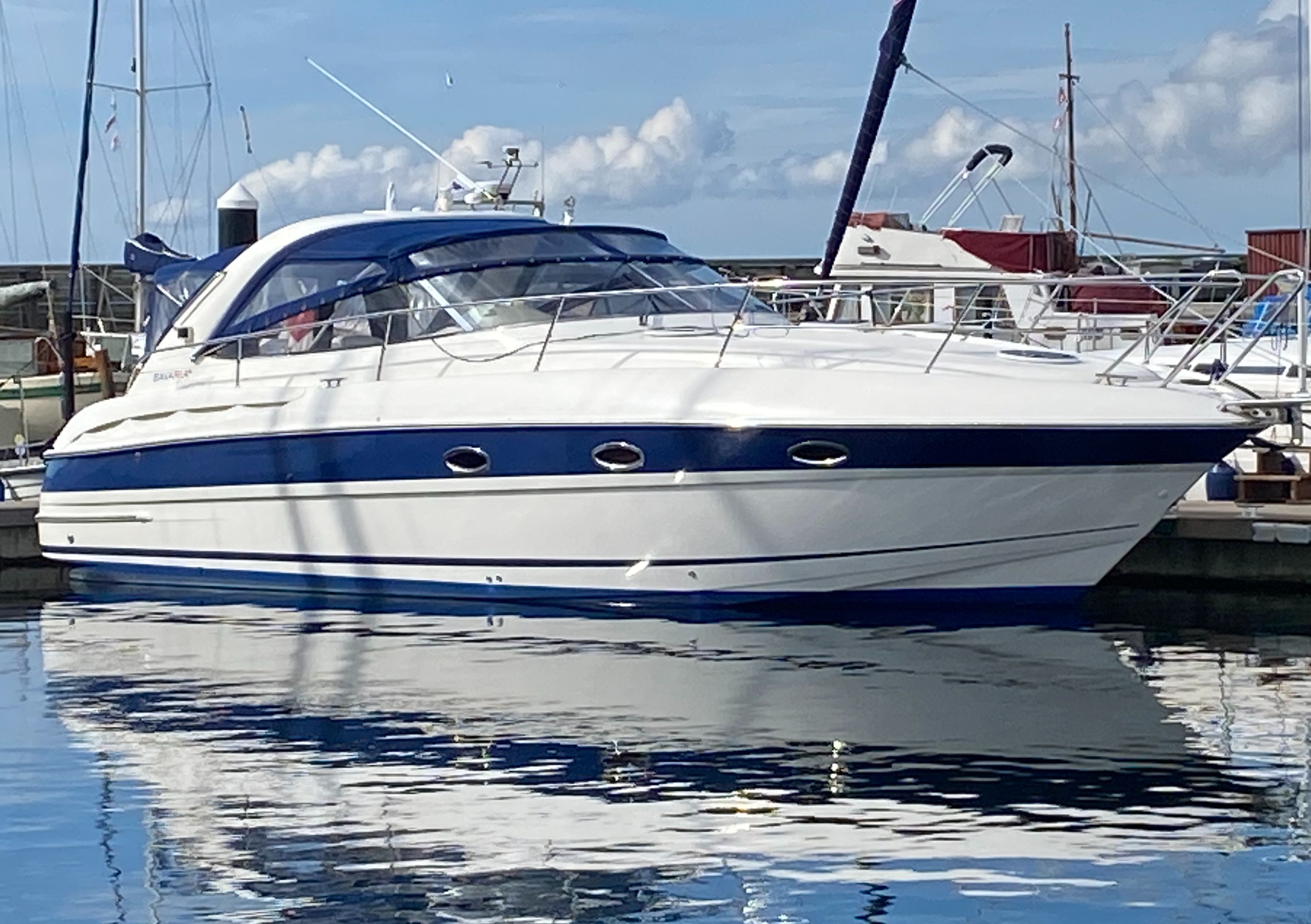 Bavaria 35 Sport Motorboten 2007, met Volvo Penta D6 - 310 motor, Denemarken
