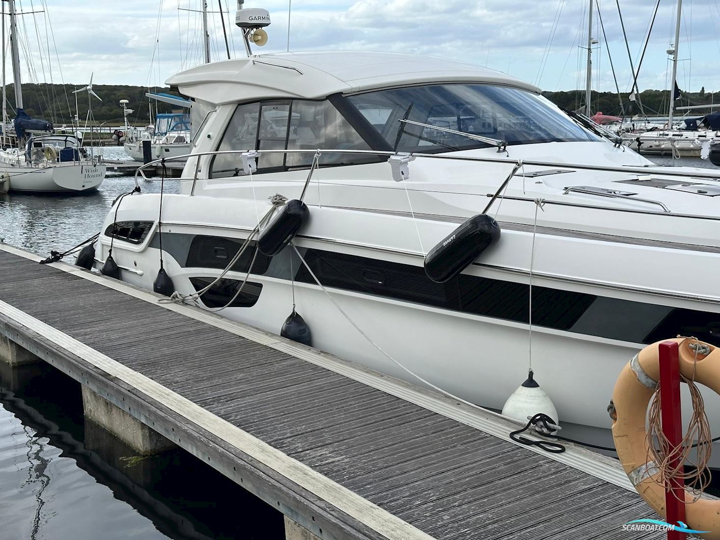 Bavaria 450