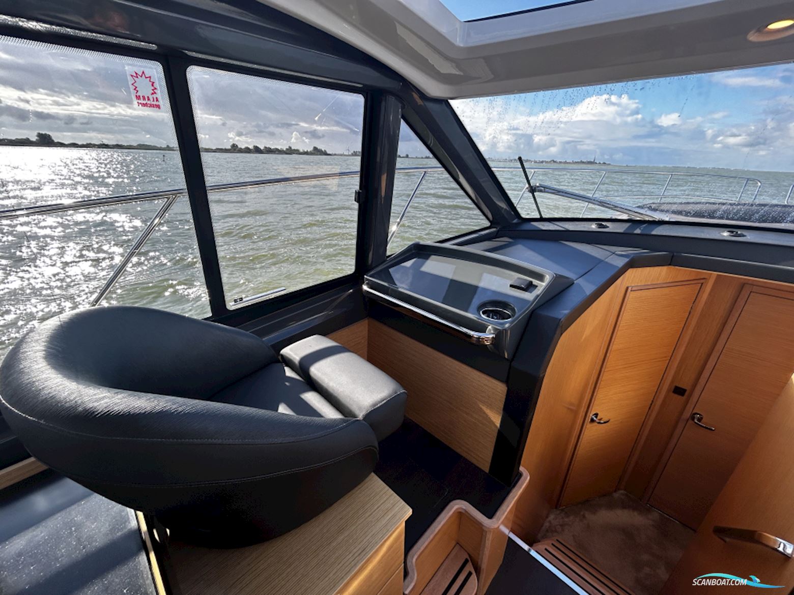 Bavaria Motor Boats R40 Coupé