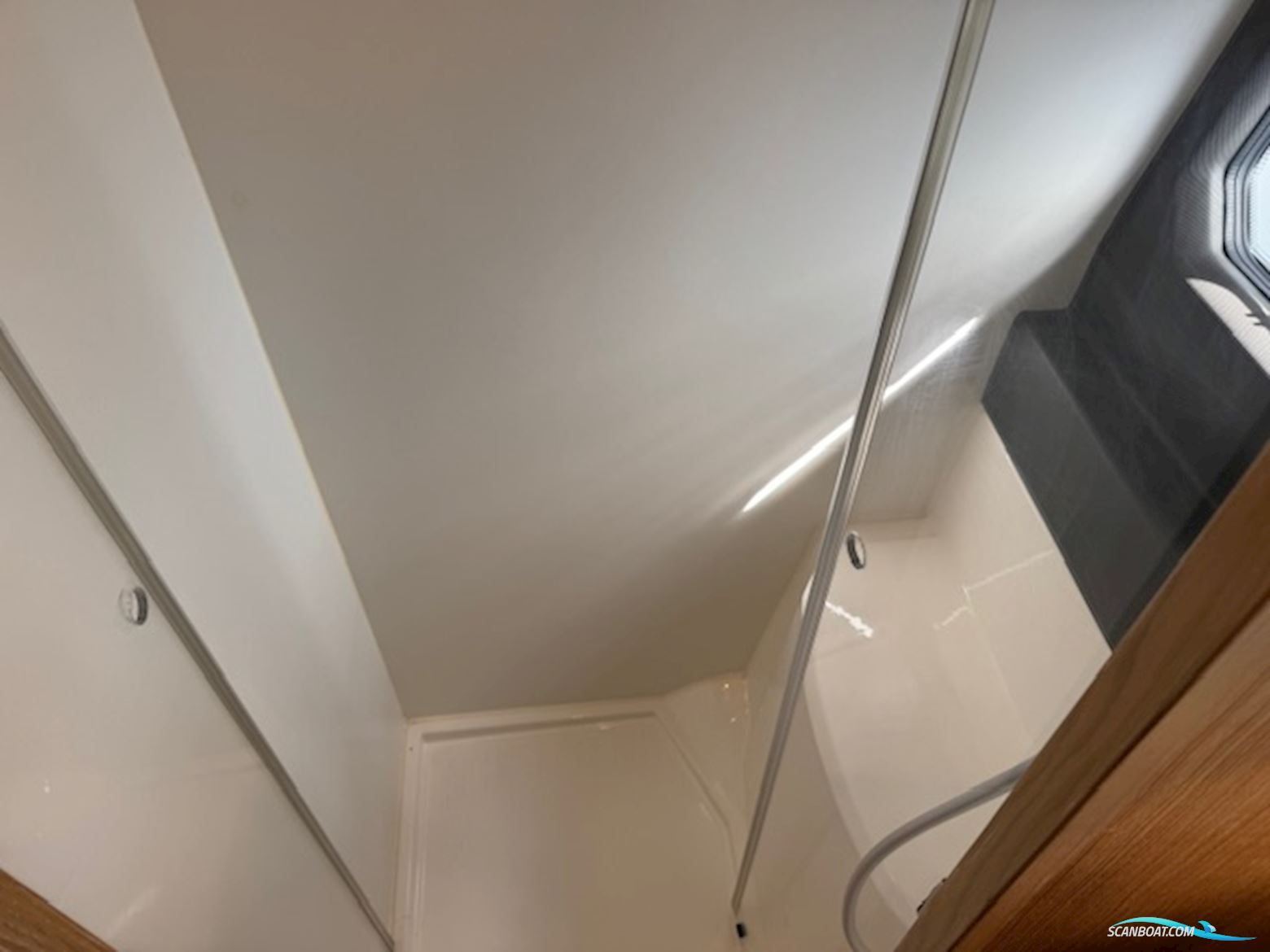 Bavaria R 40 Fly m/ Joystck