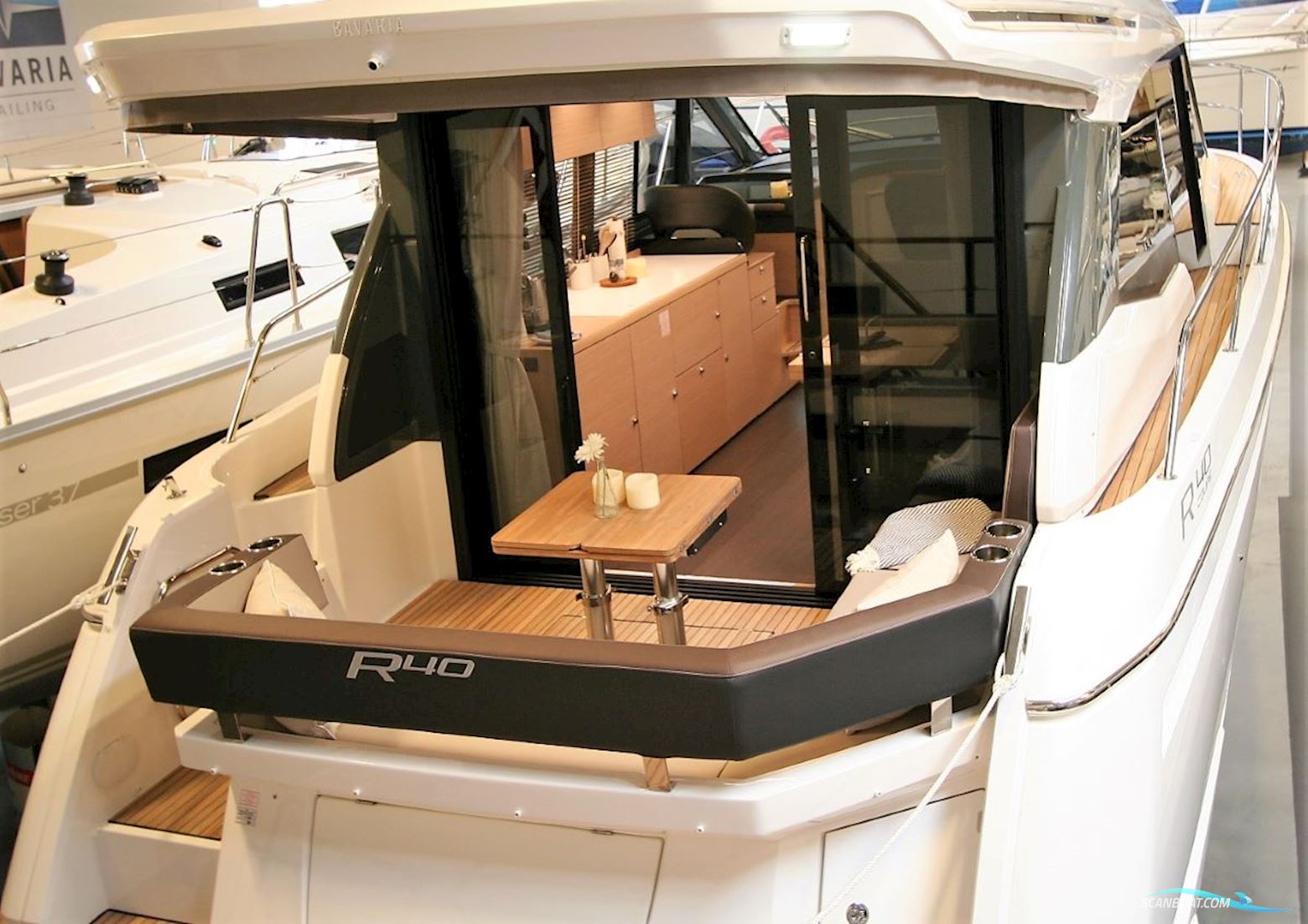 Bavaria R40 Coupe