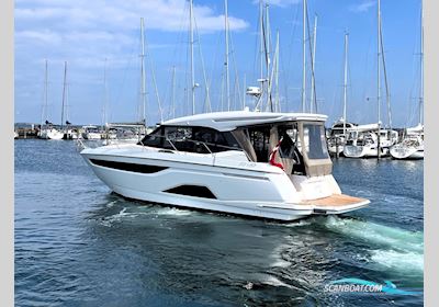 Bavaria R40 Coupe Motorboten 2021, met Volvo Penta D6-380A-G/Dpi motor, Denemarken