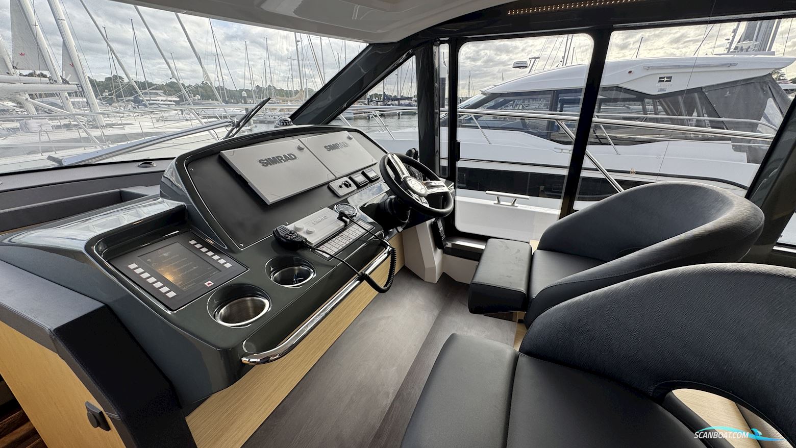 Bavaria R40 Coupe