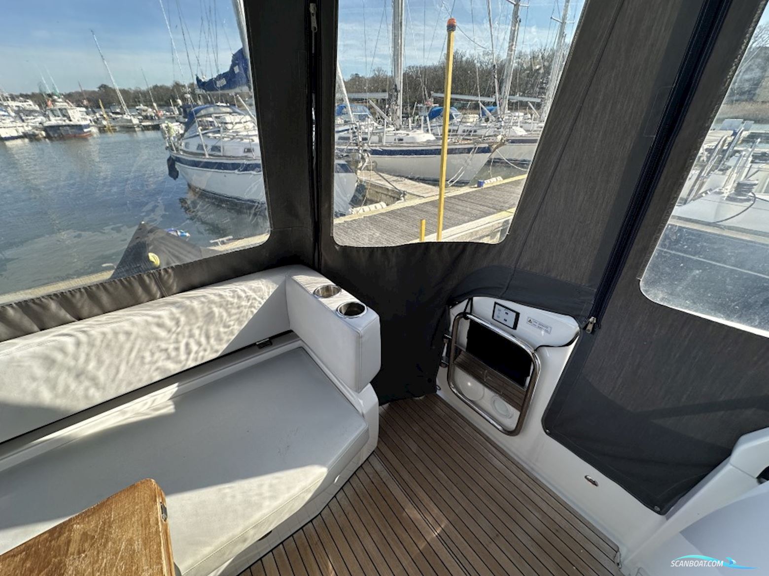 Bavaria R40