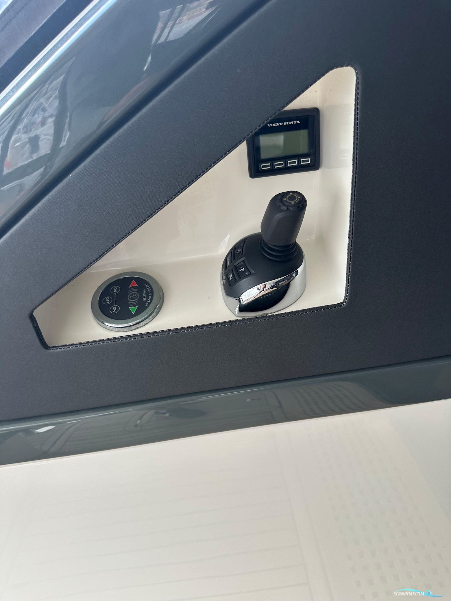 Bavaria R55 Flybridge