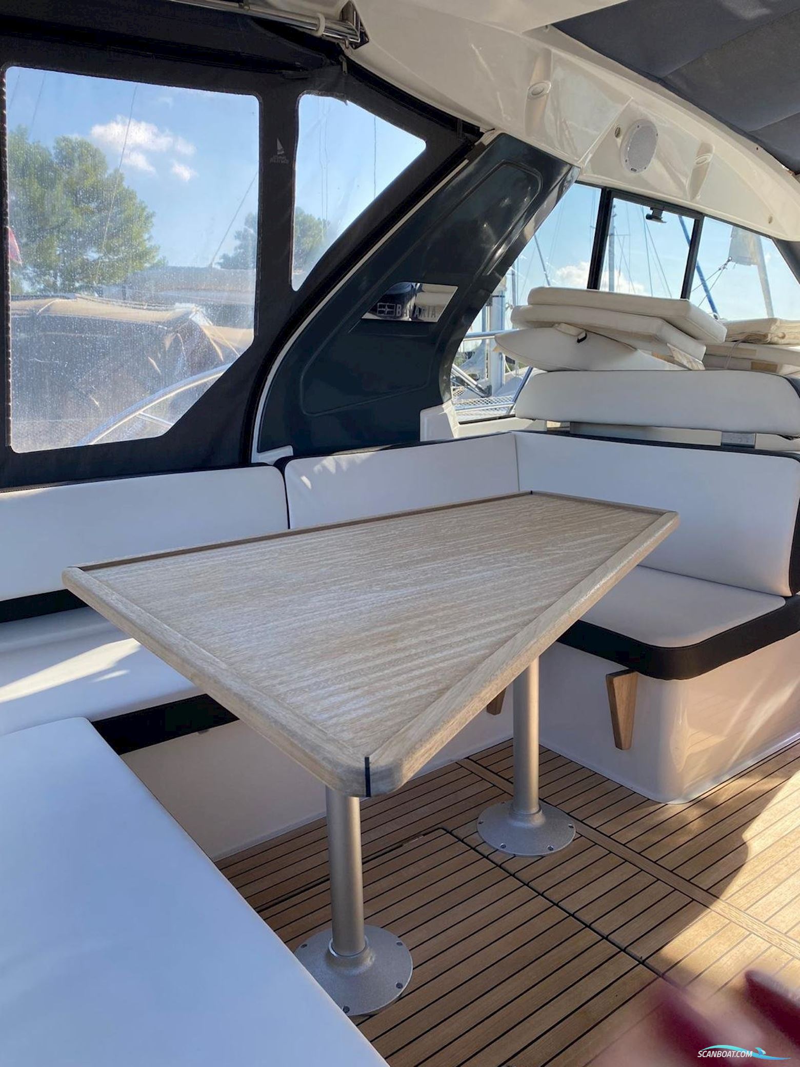 Bavaria S 33 HT - 2017