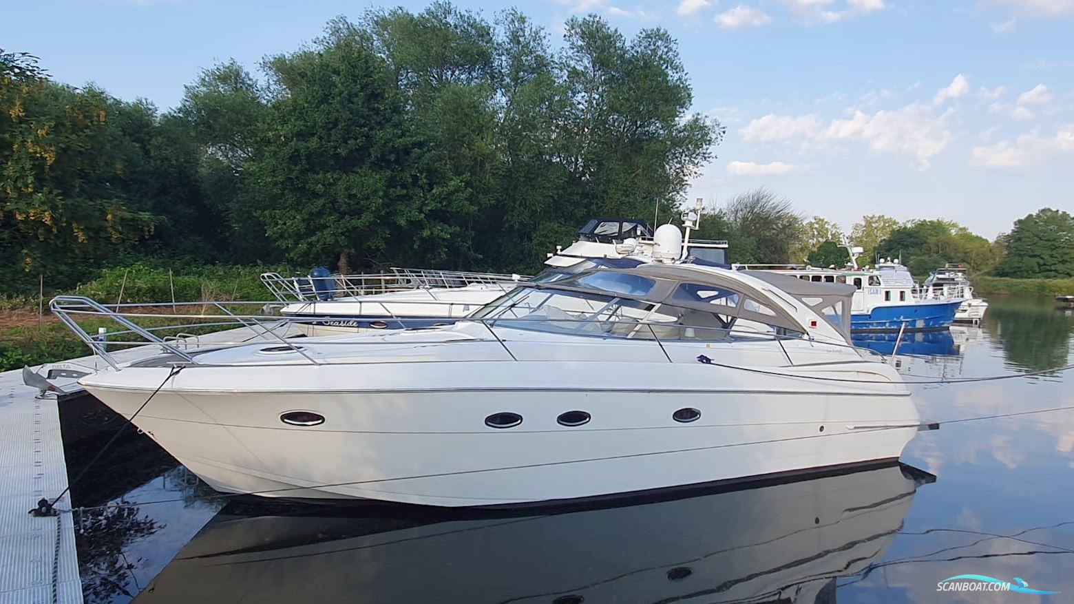 Bavaria S 37 Motorboten 2010, met Volvo Penta D4 motor, Duitsland