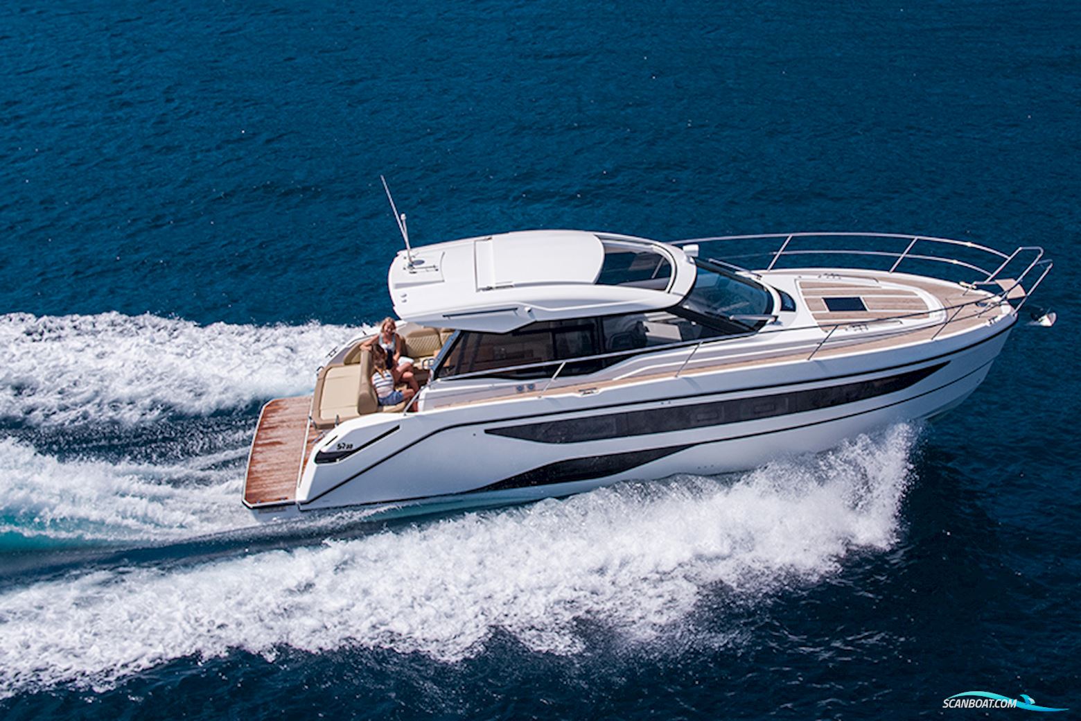 Bavaria SR38HT Motorboten 2026, Denemarken