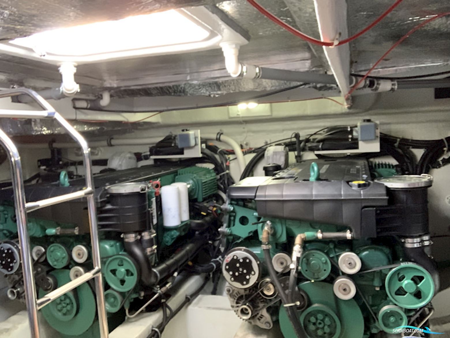 Bavaria Viertes 420 Fly