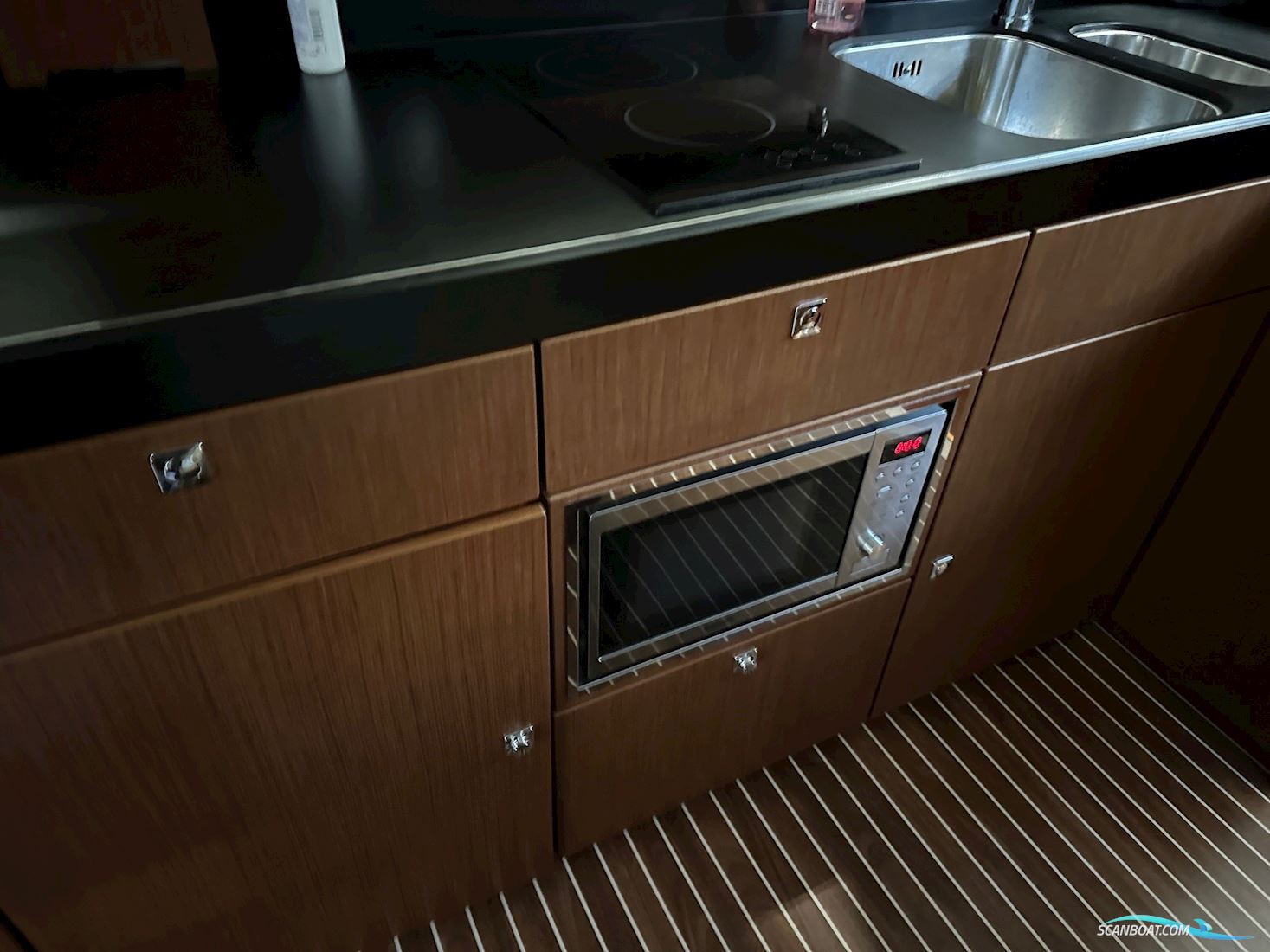 Bavaria Virtess 420 Fly Super