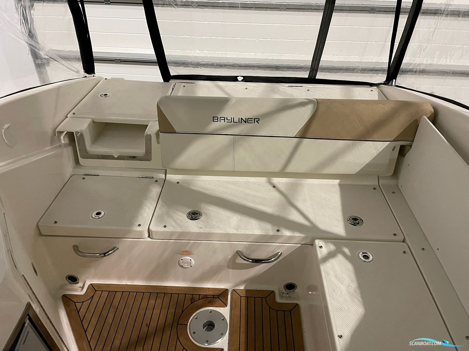 Bayliner  742 R Cuddy