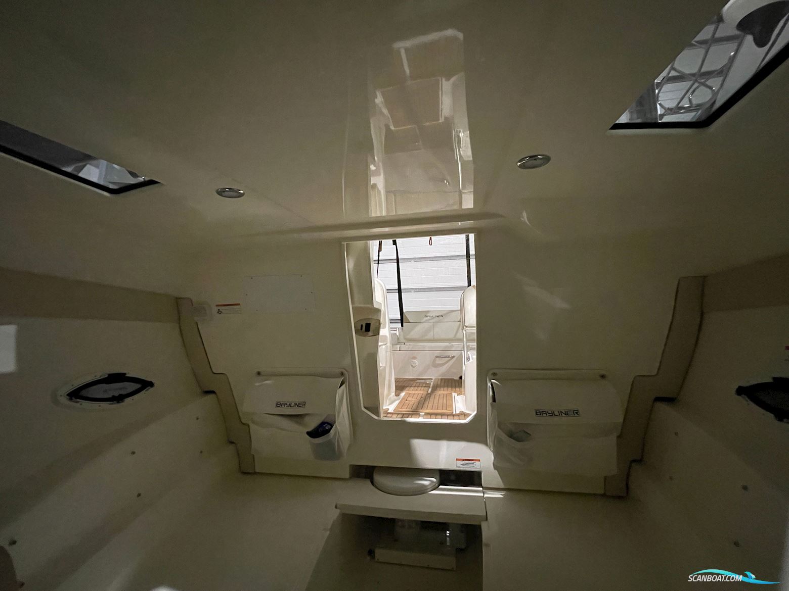 Bayliner  742 R Cuddy